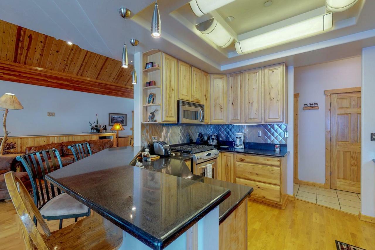 Antler Ridge Villa Big Sky Exterior photo