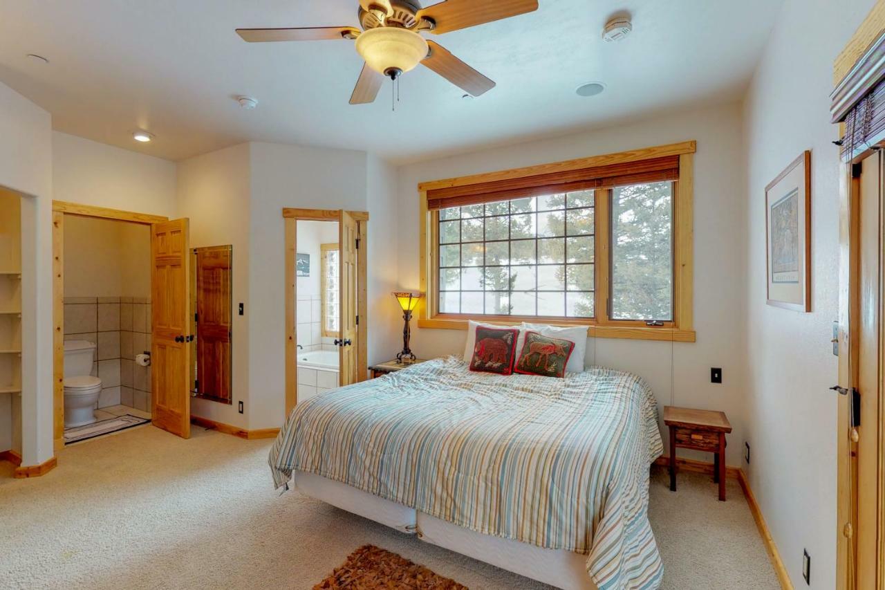 Antler Ridge Villa Big Sky Exterior photo