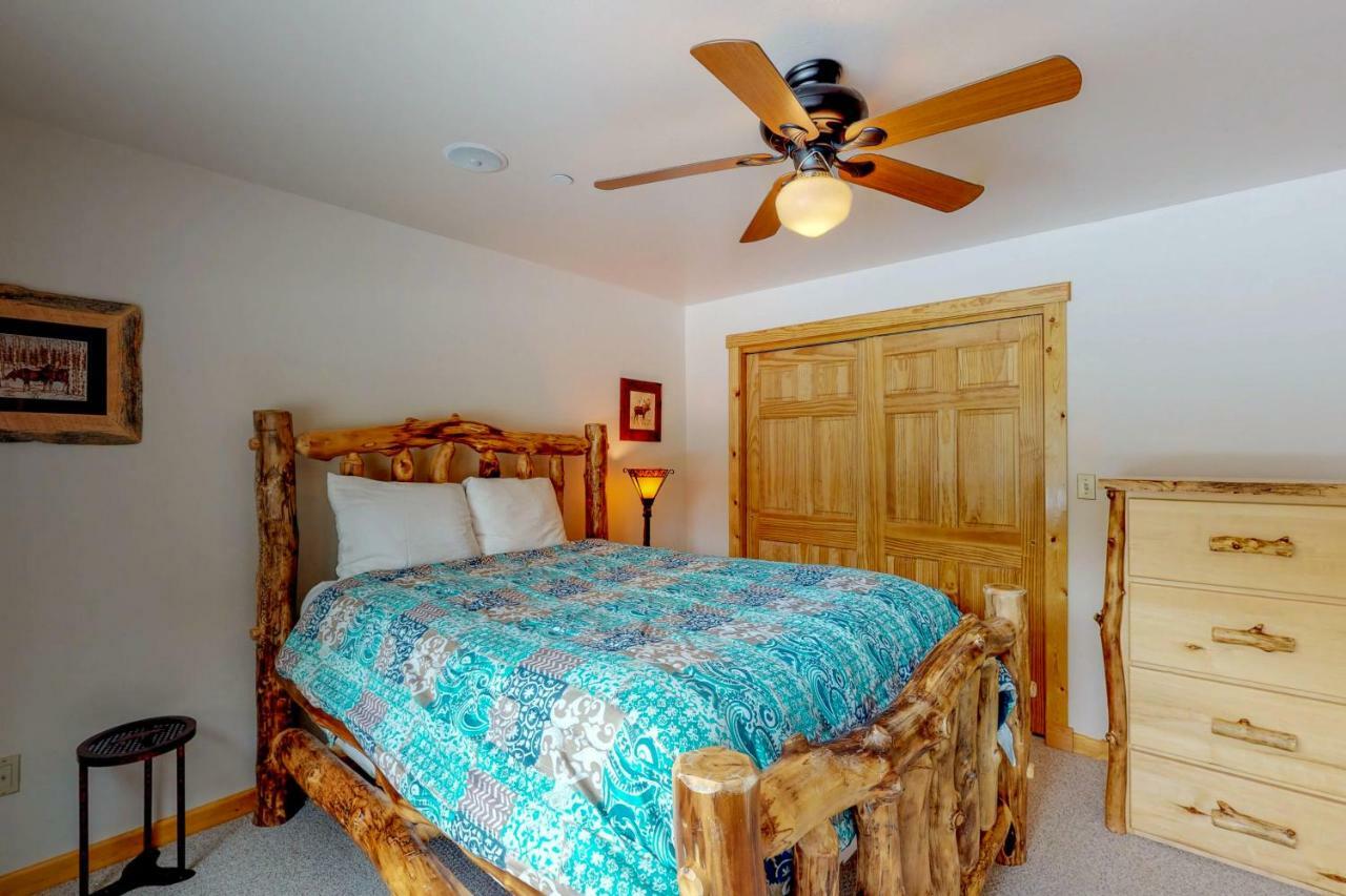 Antler Ridge Villa Big Sky Exterior photo